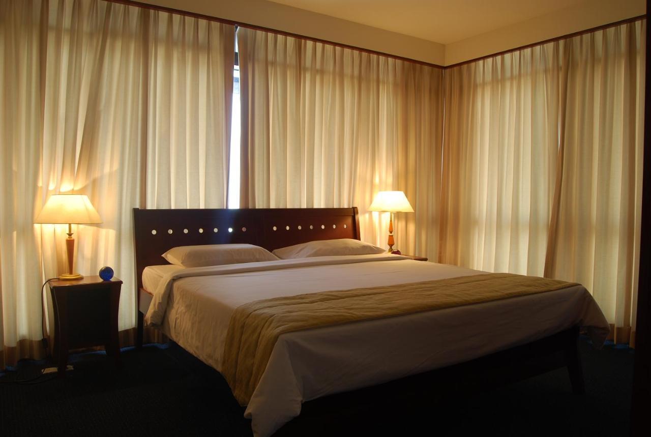 Times Square Residences Kuala Lumpur Esterno foto