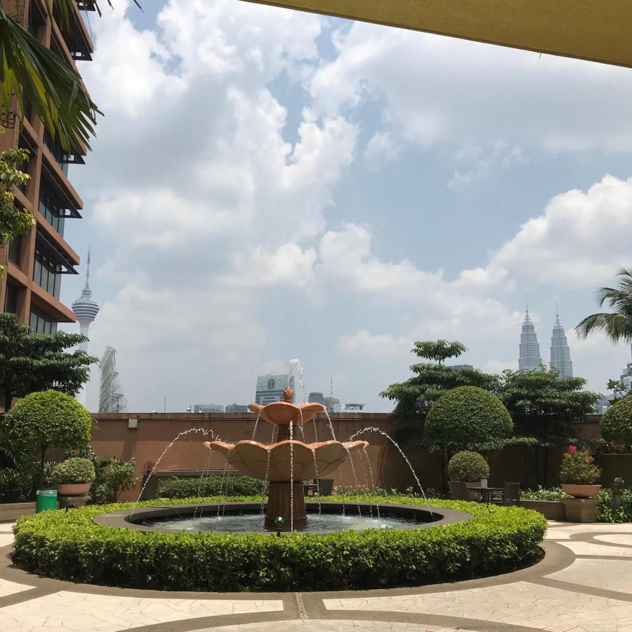 Times Square Residences Kuala Lumpur Esterno foto